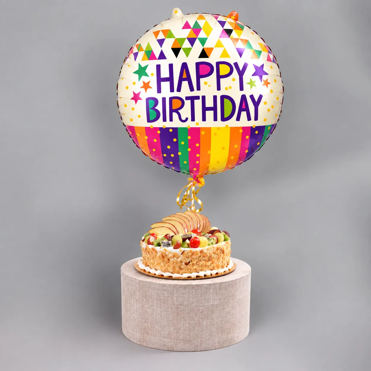 Delightful Birthday Surprise Gift - 1 Kg Fruit Cake & Foil Balloon
