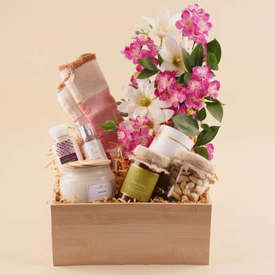 Personal Care Hamper With Bateel