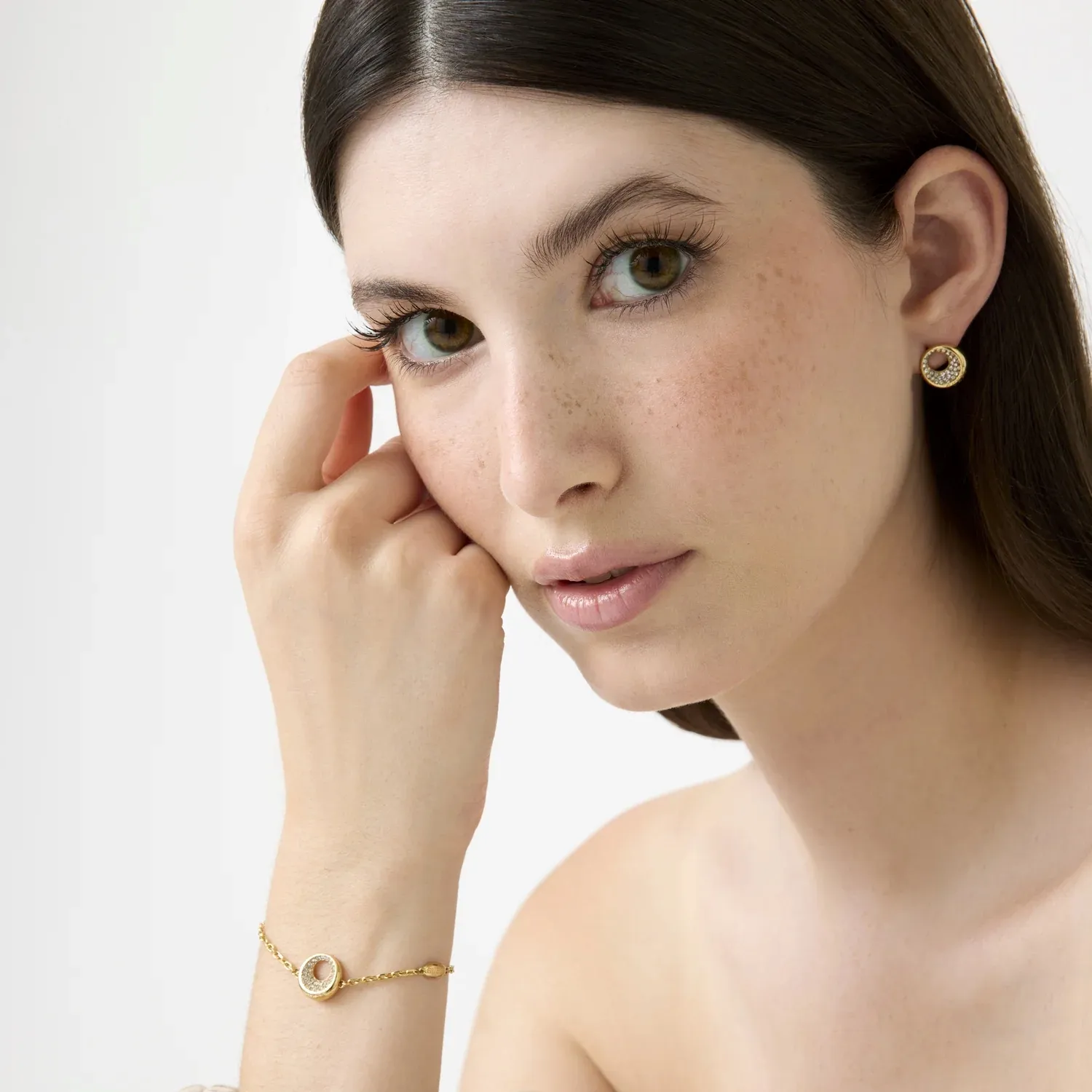 Guess Moon Drops Gold Finish Bracelet for Her
