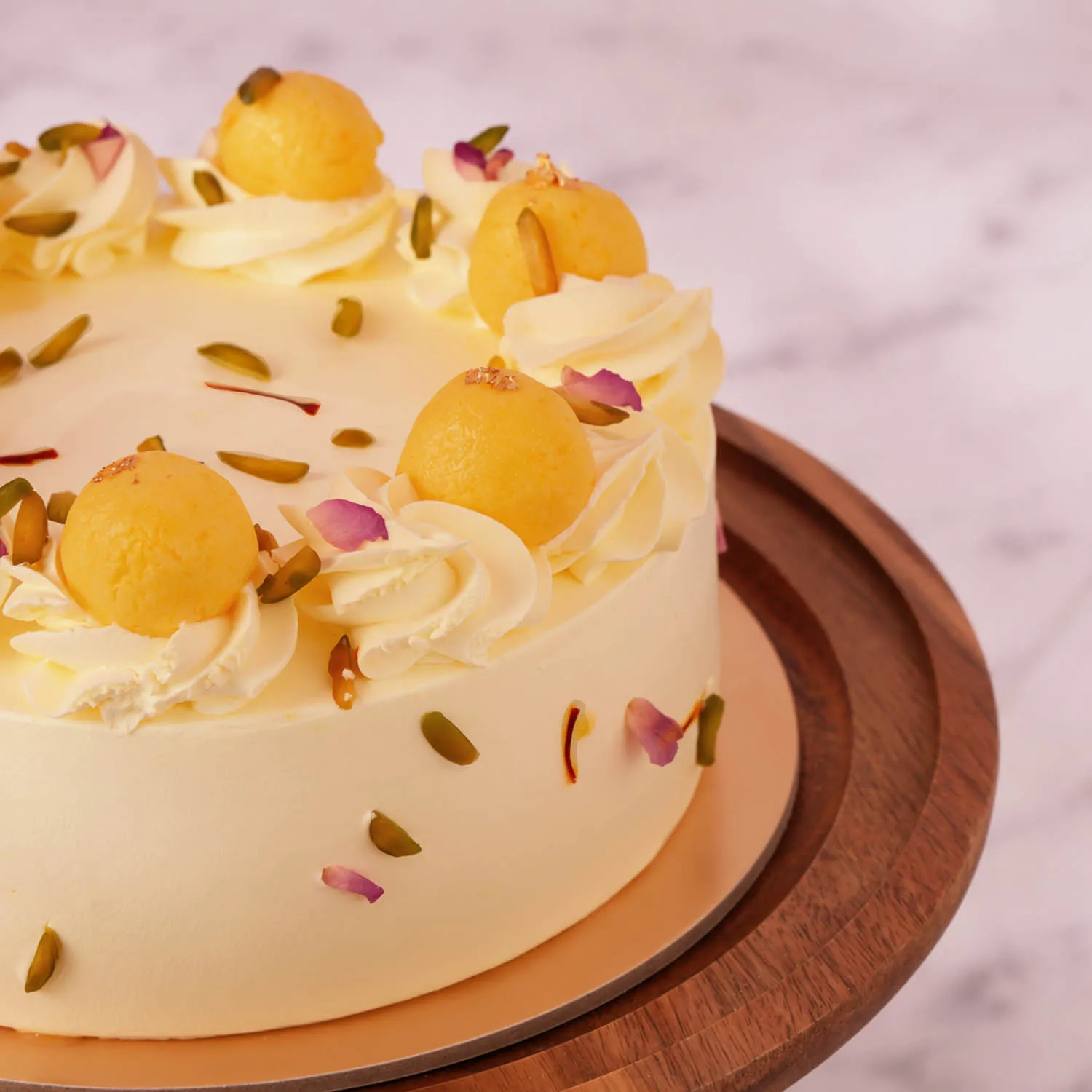 Festive Rasmalai Delight Cake 500g