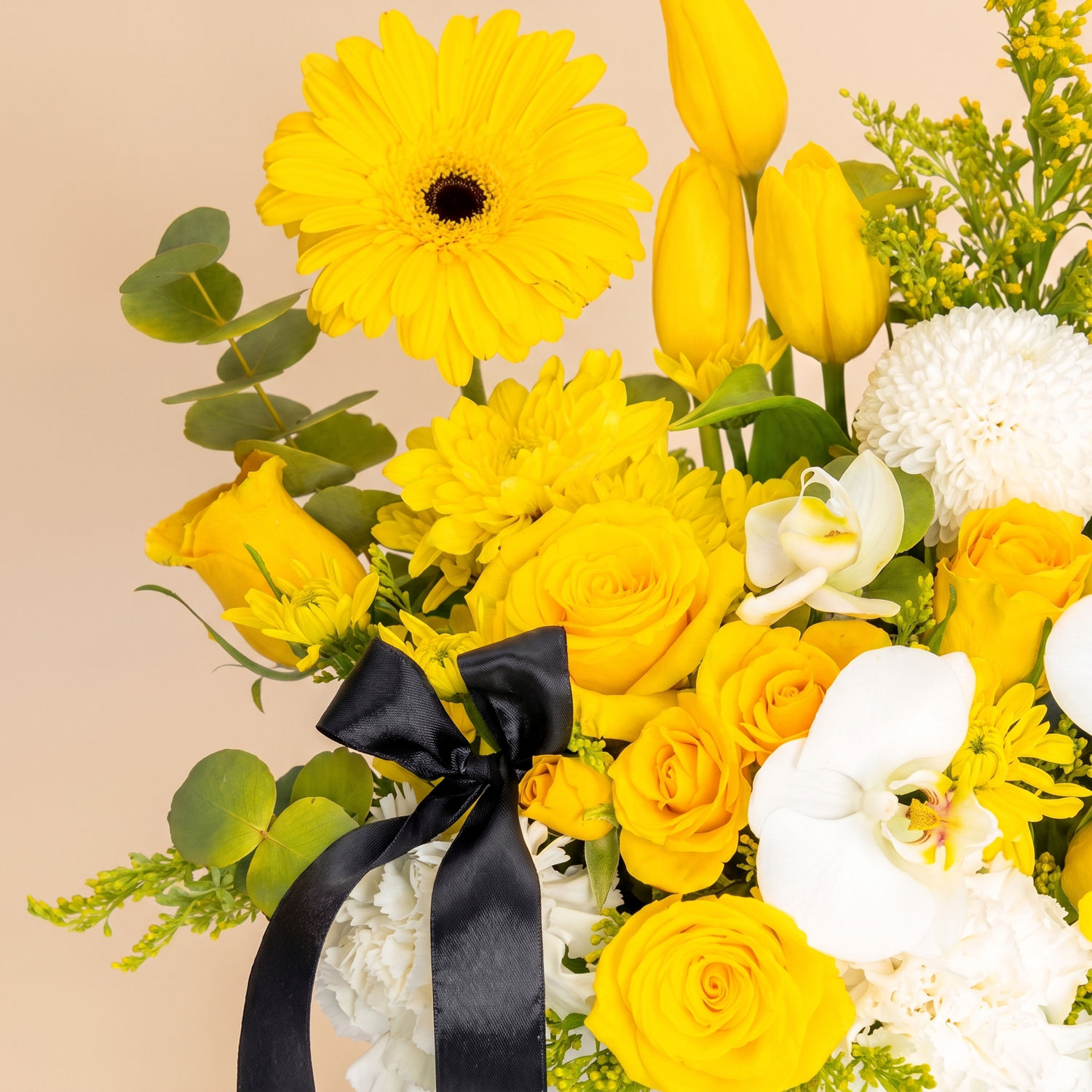 Cheerful Floral Sunshine - Yellow & White Flowers
