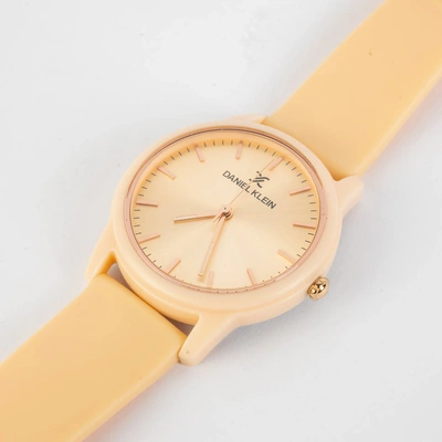 Daniel Klein Women's Minimalist Silicone Strap Watch - Elegant Peach Design