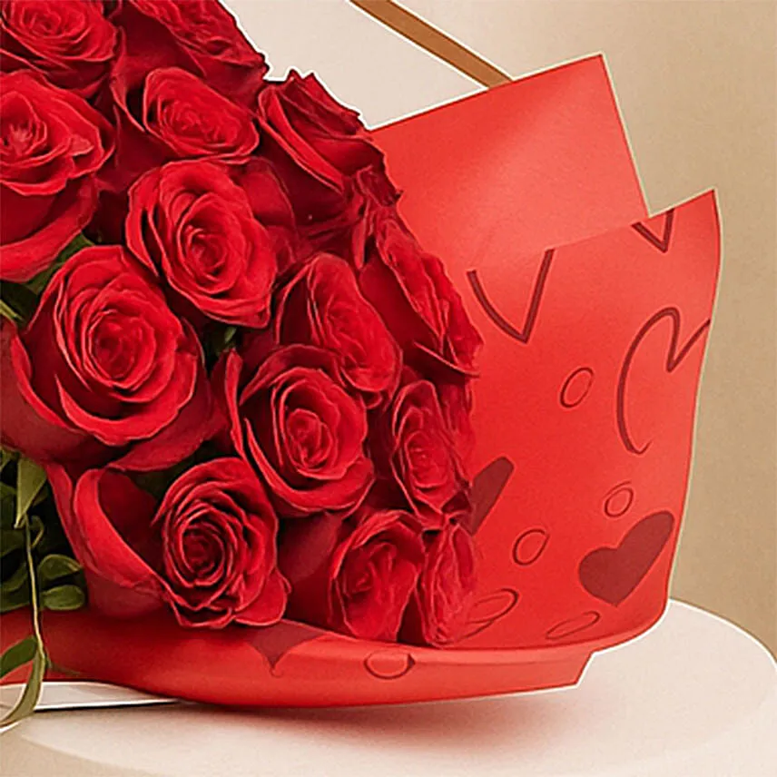 Rosy Reverie 18 Roses Bouquet for Vday