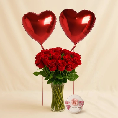 Zahia | Romantic Red Roses Vase - Balloons n Chocolate