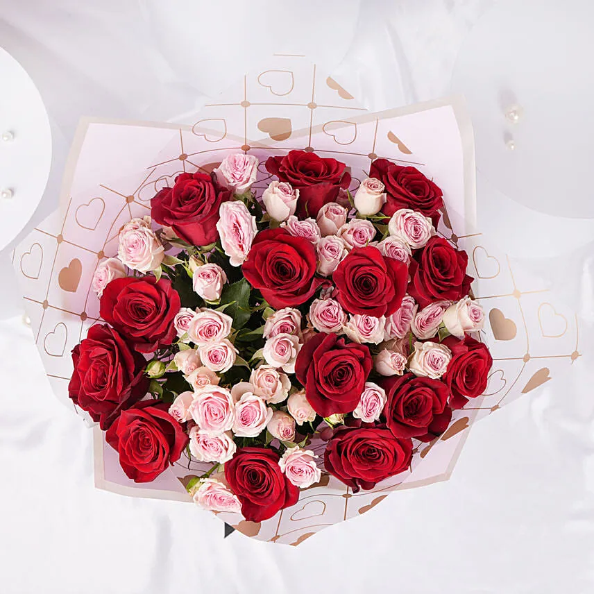 Elegant Duo of Roses Valentines Bouquet