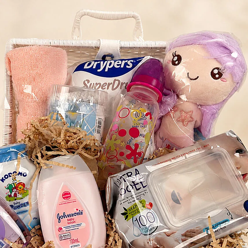 New Born Girl Congrats Hamper