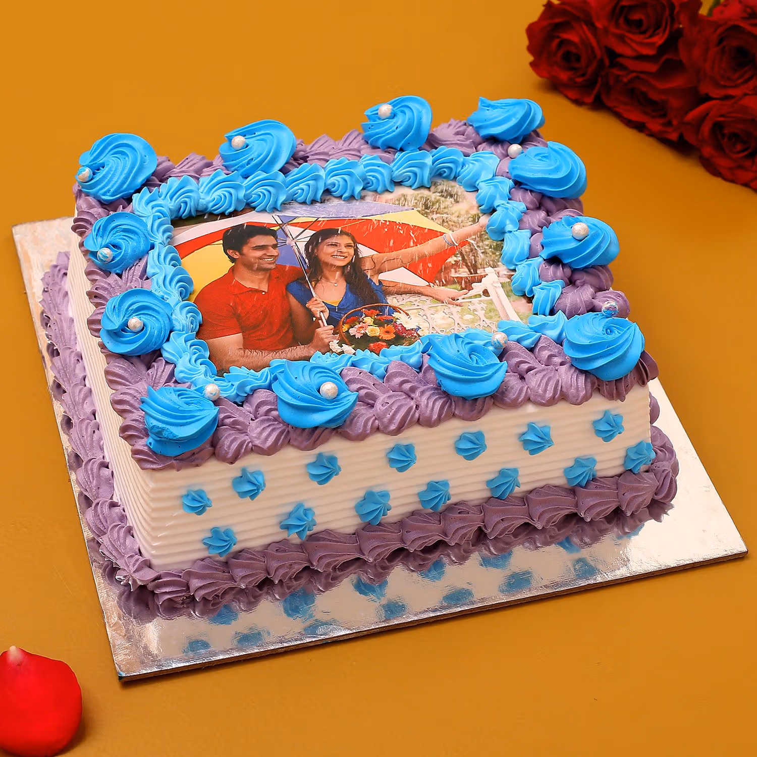 Couple Love Photo Cream Cake