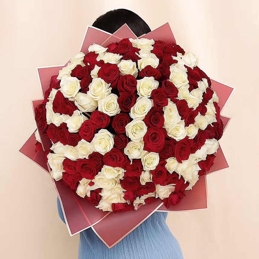 200 Red and White Roses Bouquet