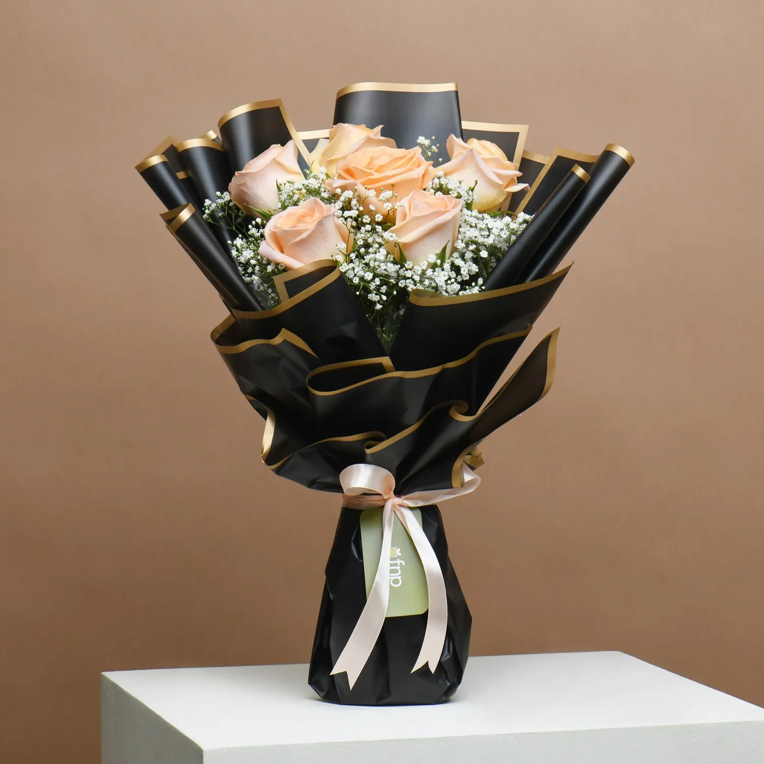 Elegant Peach Rose Bouquet with Decadent Black Forest Cake