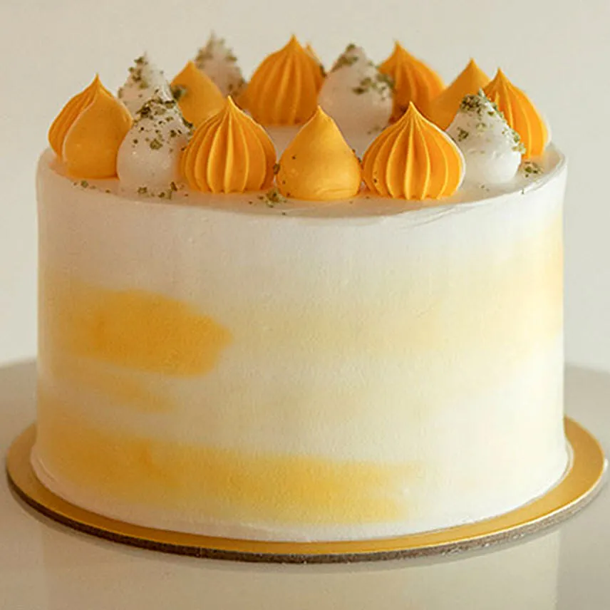 5in Round Banana Vanilla Cake
