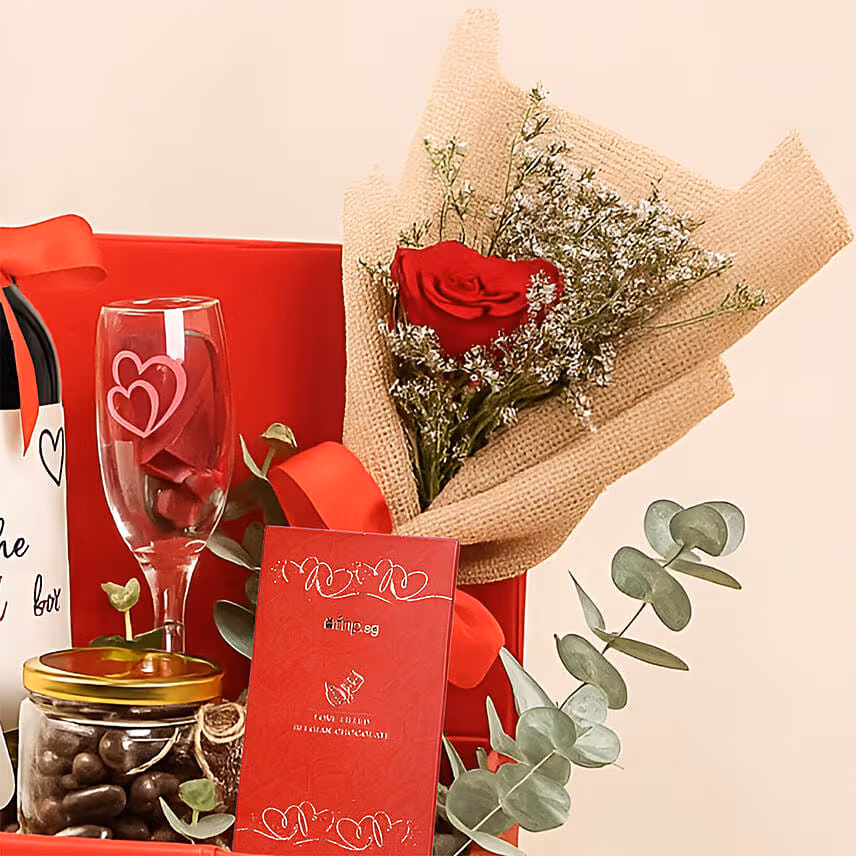 Red Romance Luxury Valentine's Day Hamper