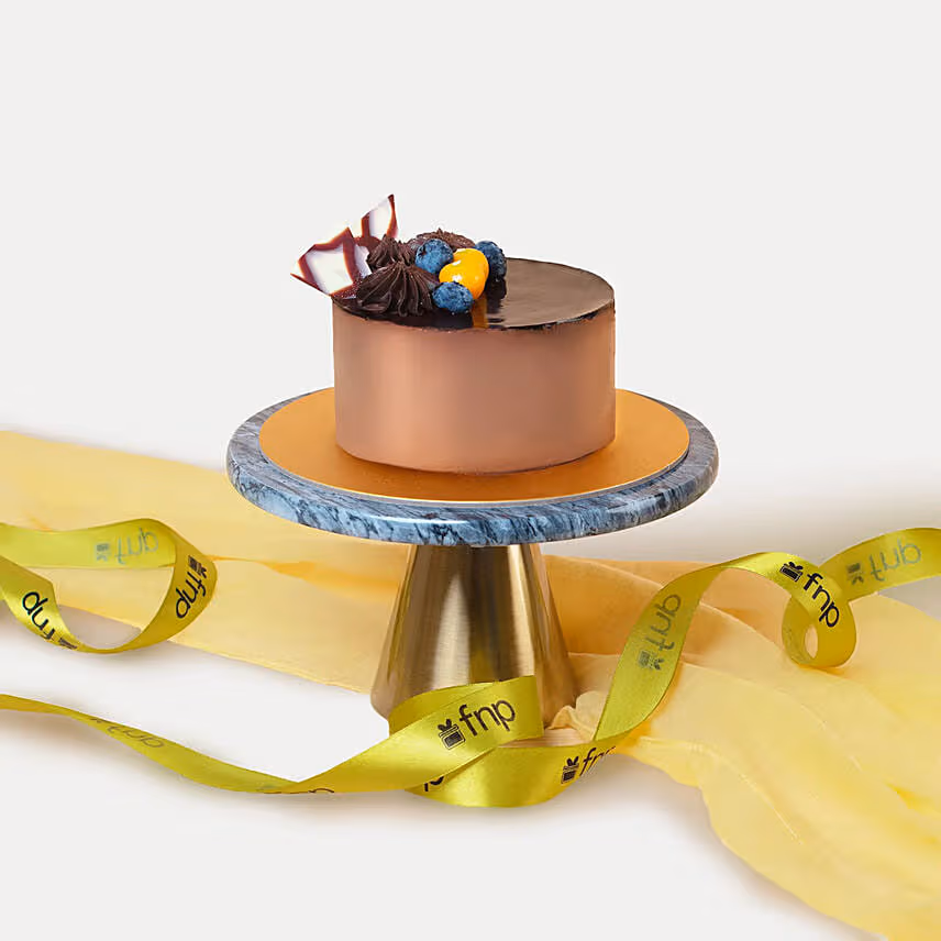 Glamorous Blooms Bouquet with Chocolate Cake