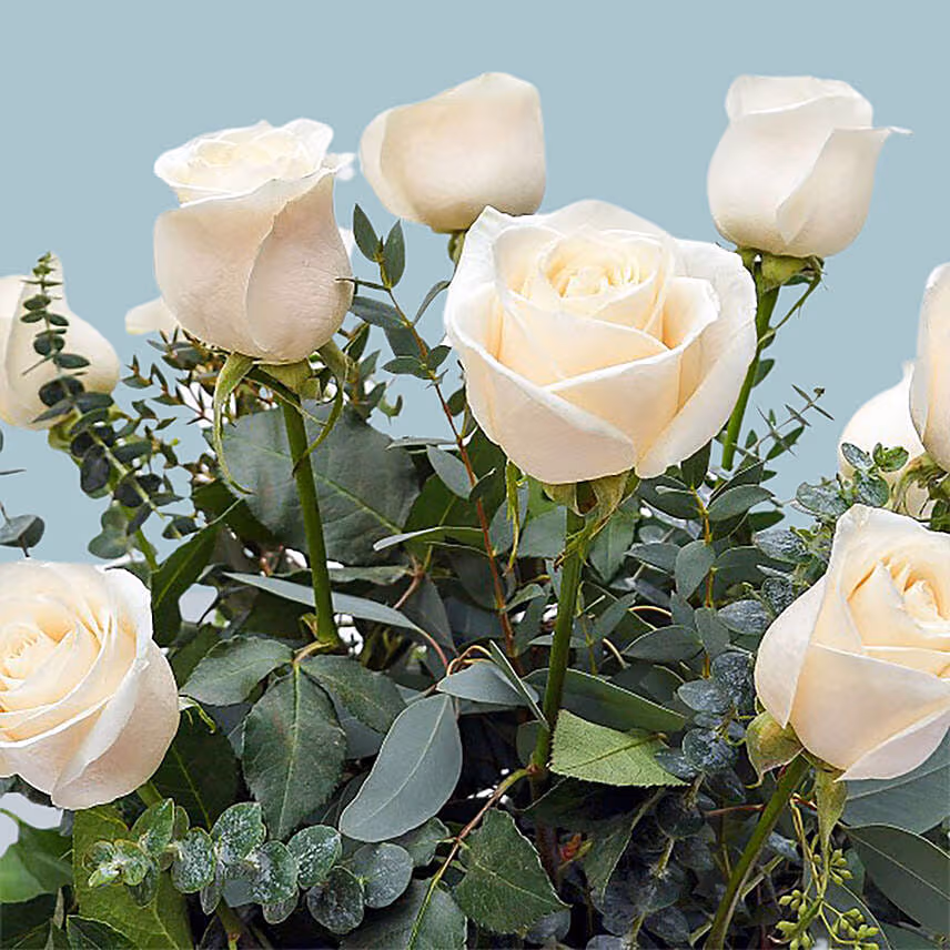 12 Bright White Roses Glass Vase Arrangement