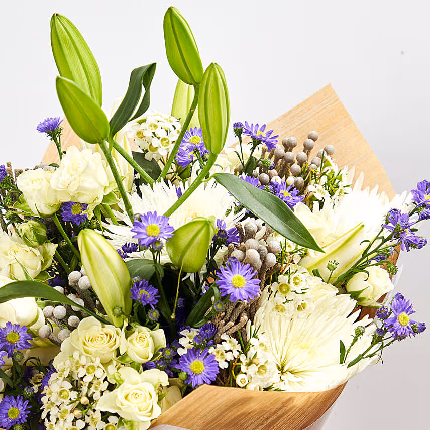 Mesmerizing Flowers Bunch