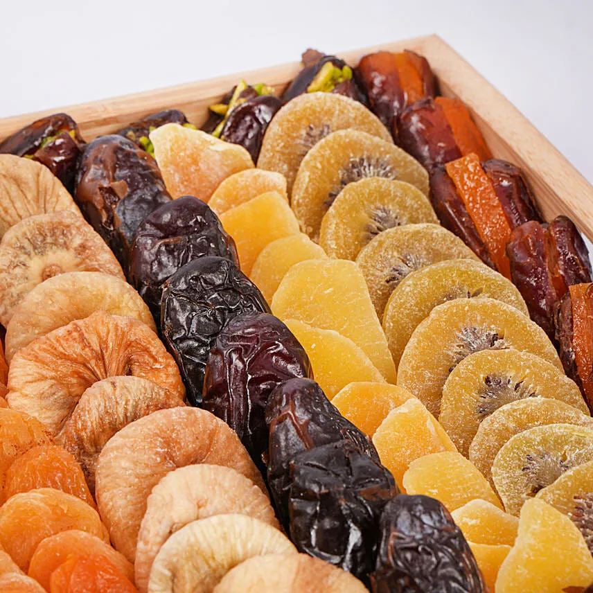 Dried n Dry Fruit Tray with Dates