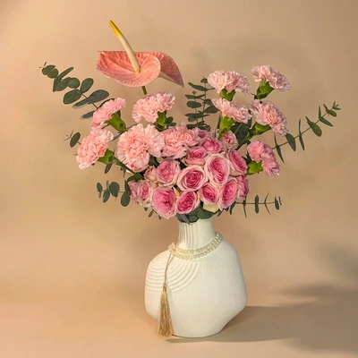 Elegant Pearl Embrace Bouquet for Mom