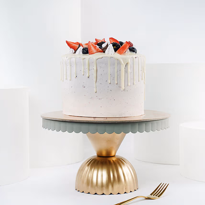 Mixed Berries Cake