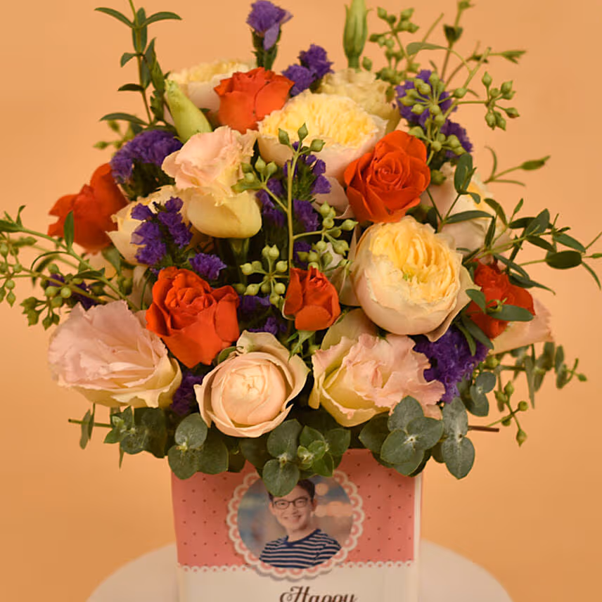 Comely Spray Roses in square Personalised Glass Vase