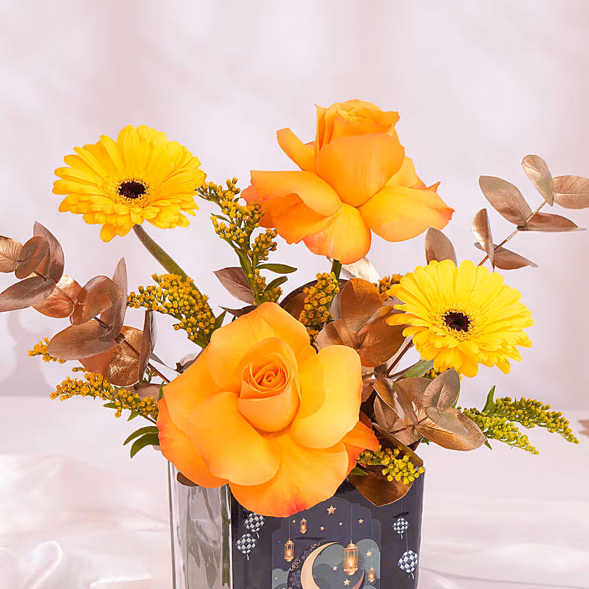 Hari Raya Flowers Vase