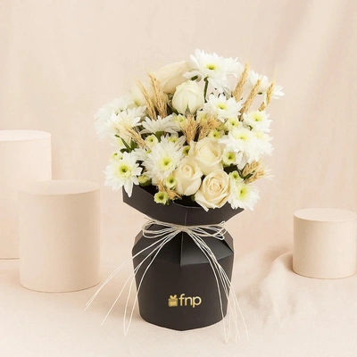White Mixed Flowers Bouquet in New Elegant Sleeve