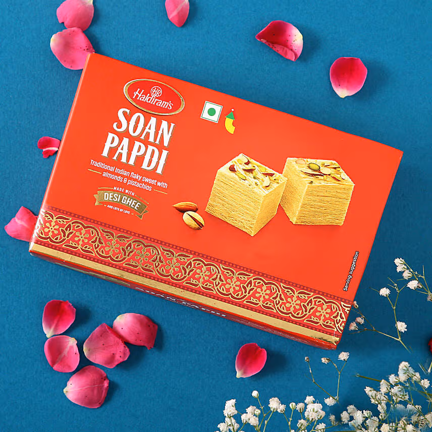 Sneh Green Rakhi With Soan Papdi & Ferrero Rocher