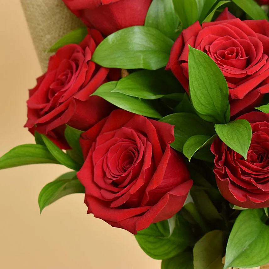 12 Valentines Red Roses Bouquet for Valentine