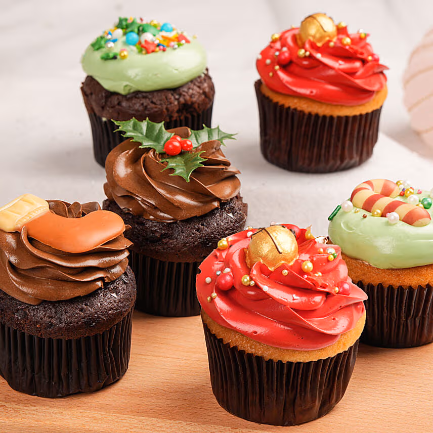 Merry Christmas Delicious Cupcakes 6 Pcs