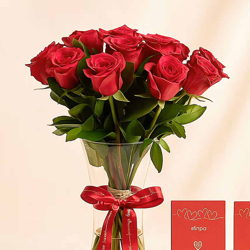 Ravishing Romance Vase With Chocolates Bar