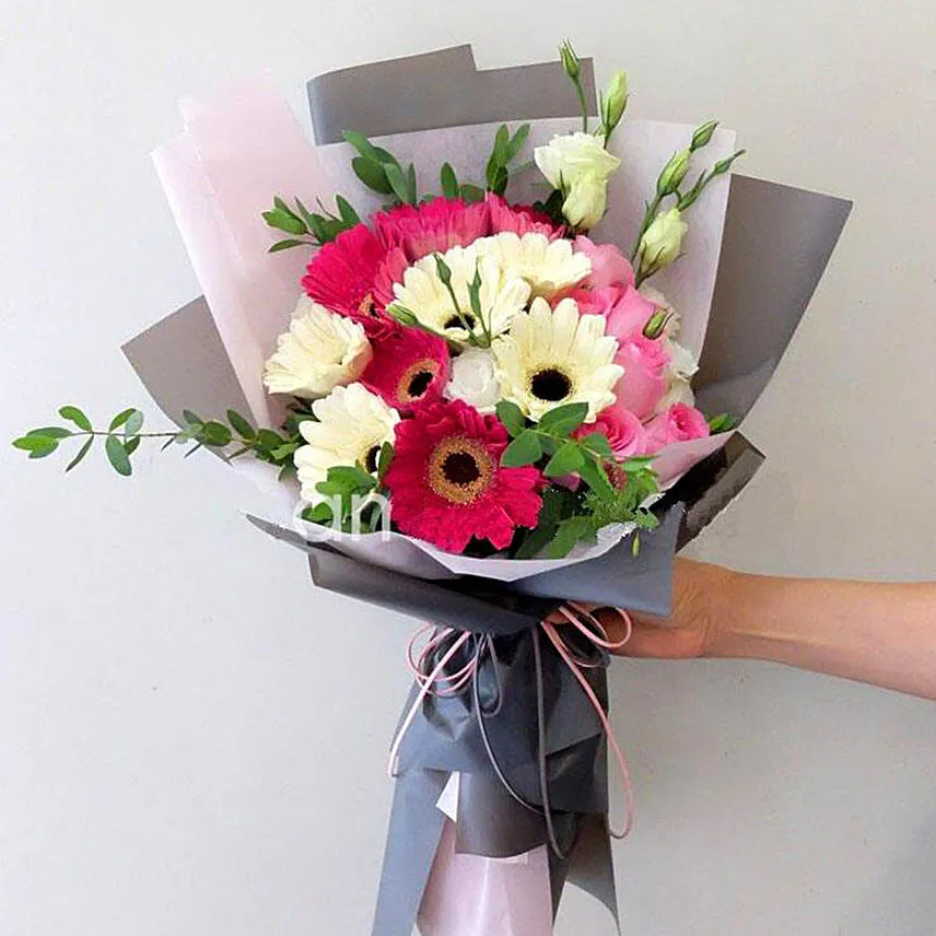 Majestic Mixed Flowers Beautifully Tied Bouquet With Birthday Balloons