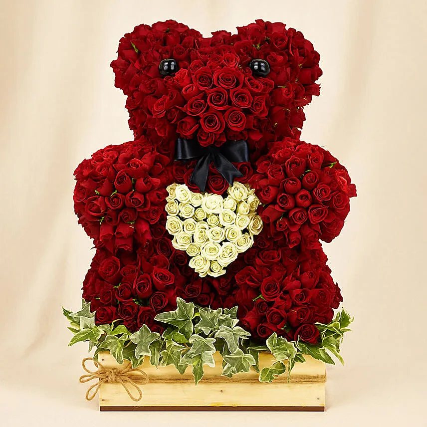 Fresh Rose Teddy with Heart