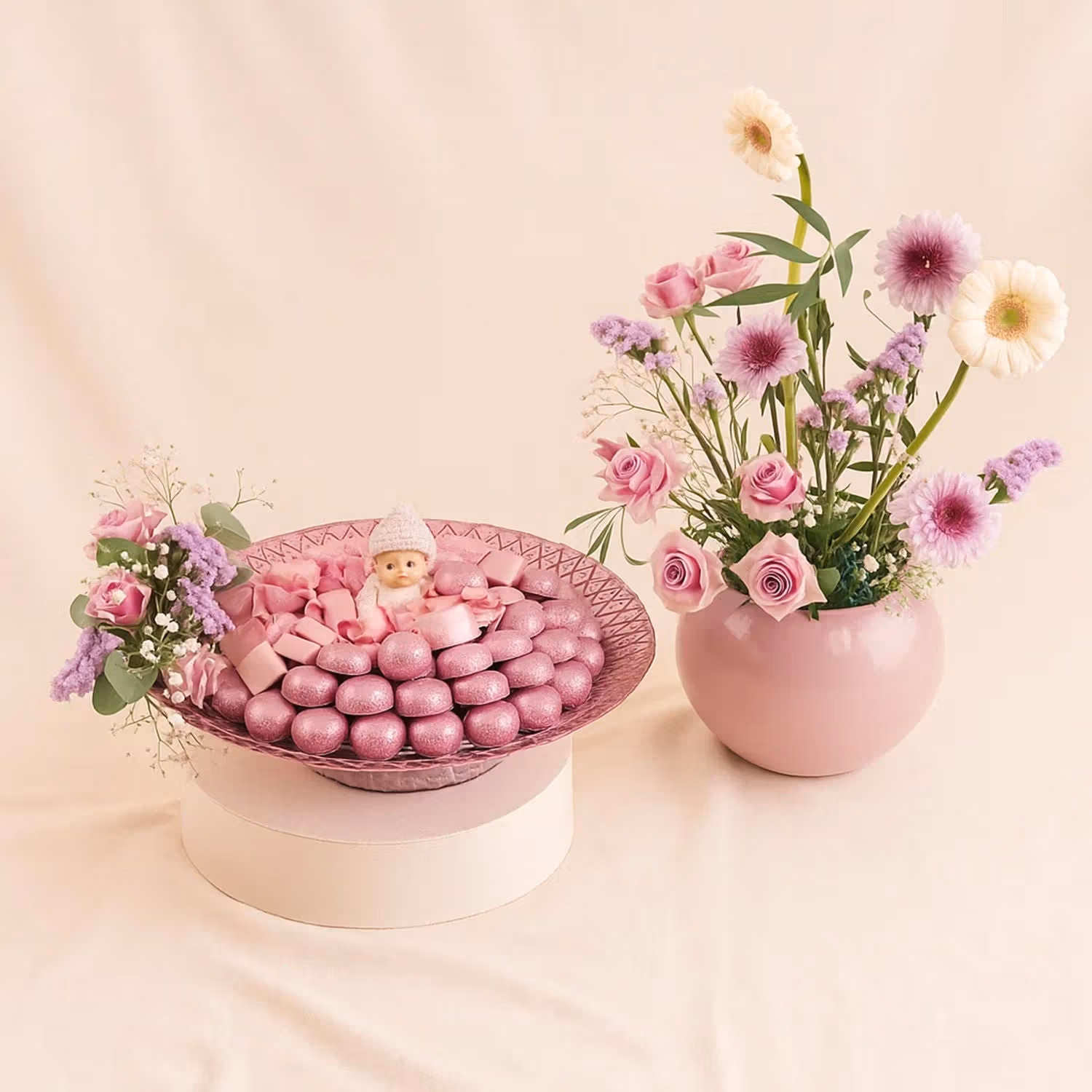 AANI & DANI Baby Girl Chocolates n Flower Vase