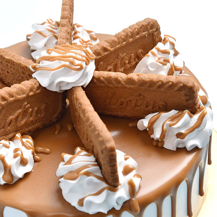 Heavenly Lotus Biscoff Eggless Cake- Half Kg