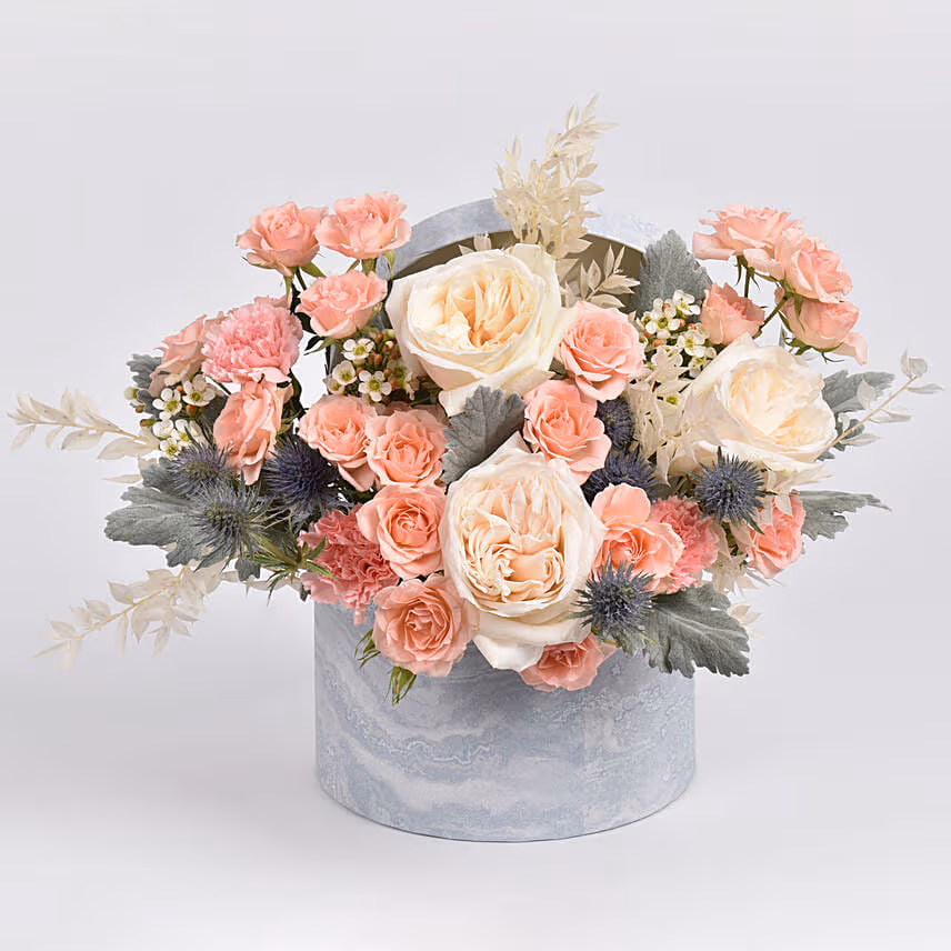 Garden Roses Beauty in a Box