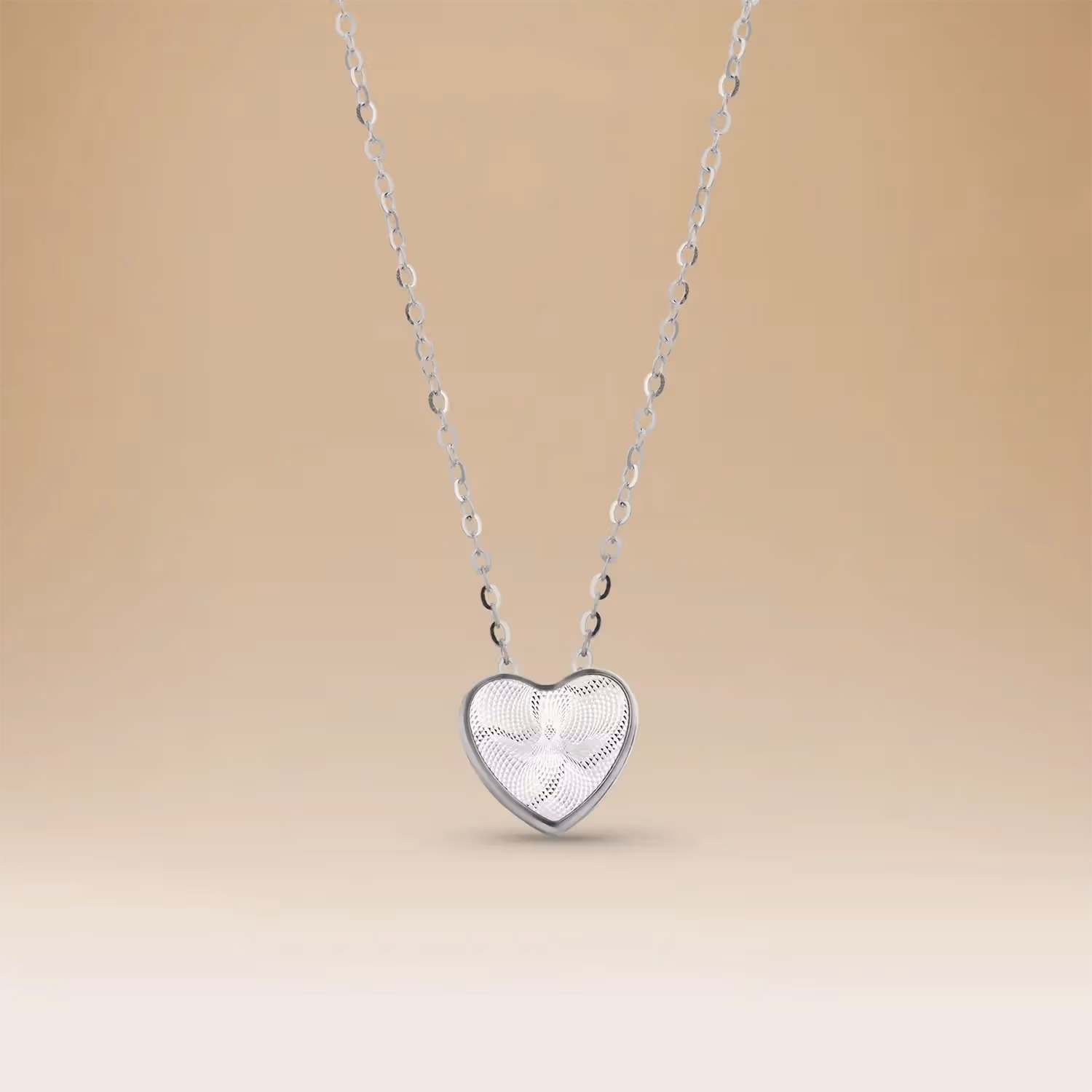 Omnia Heart Aura Necklace with 18K Gold & Diamond