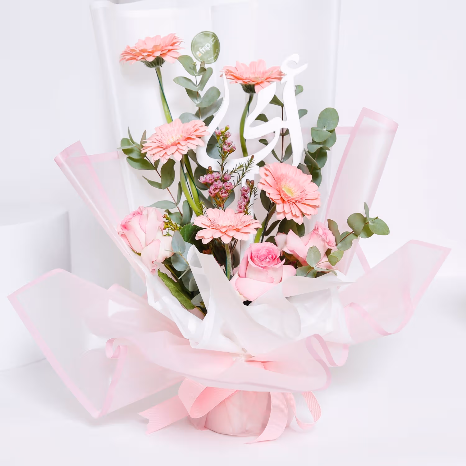 Elegant Pink Flower Bouquet with Delicious Mother's Day Cake