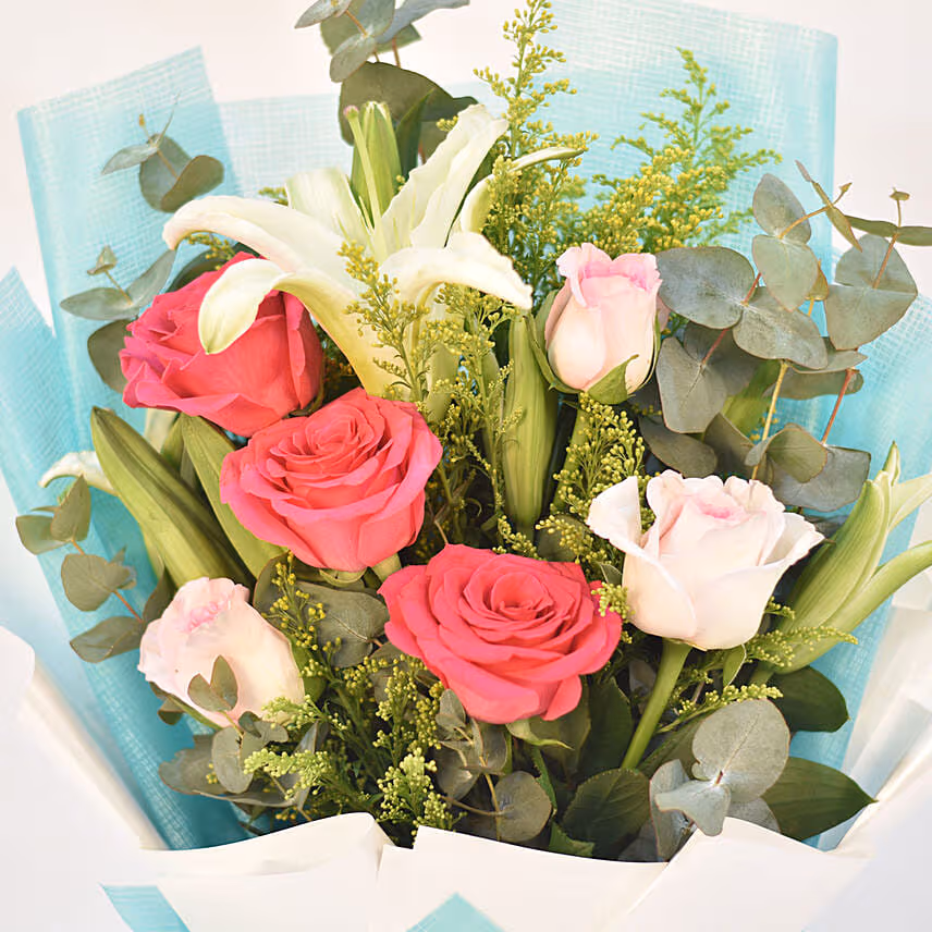 Enchanting Bouquet With Chocolate Cake