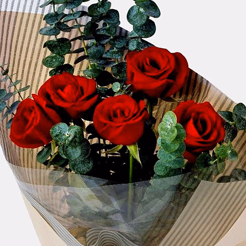 15 Red Roses Love Bouquet
