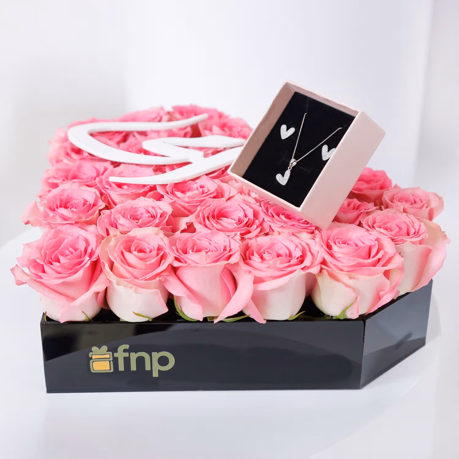 Beautiful Pink Roses Arrangement and Jewelry for Mom