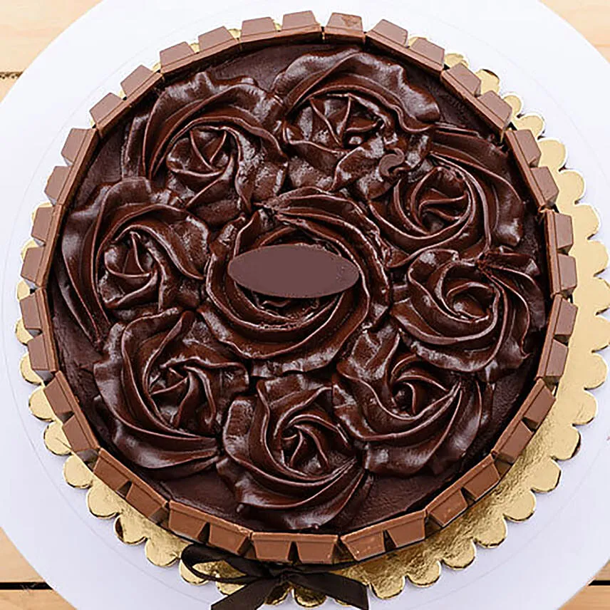 Kitkat Chocolate Cake One Kg