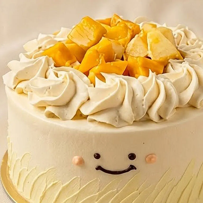 Sweet Smiley Fresh Mango Cake