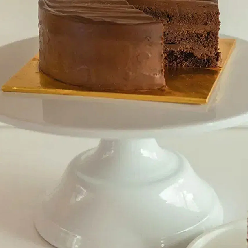 Mud Chocolate Fudge Cake