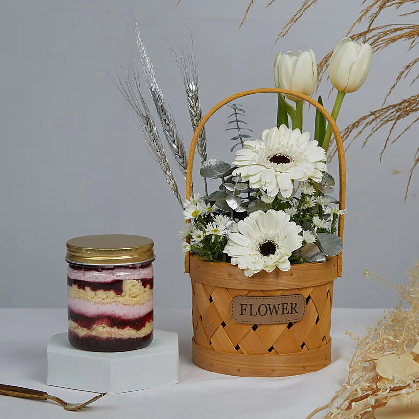 Mini Floral Basket with Jar Cake