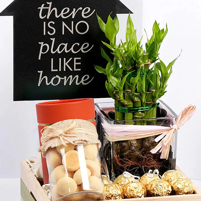 Home is The Place To Be Hamper