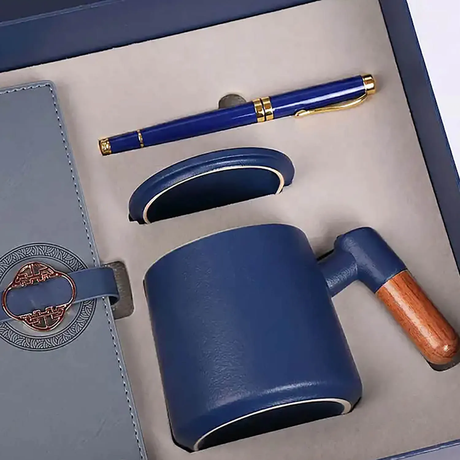 Customized Executive Stationery Gift Hamper