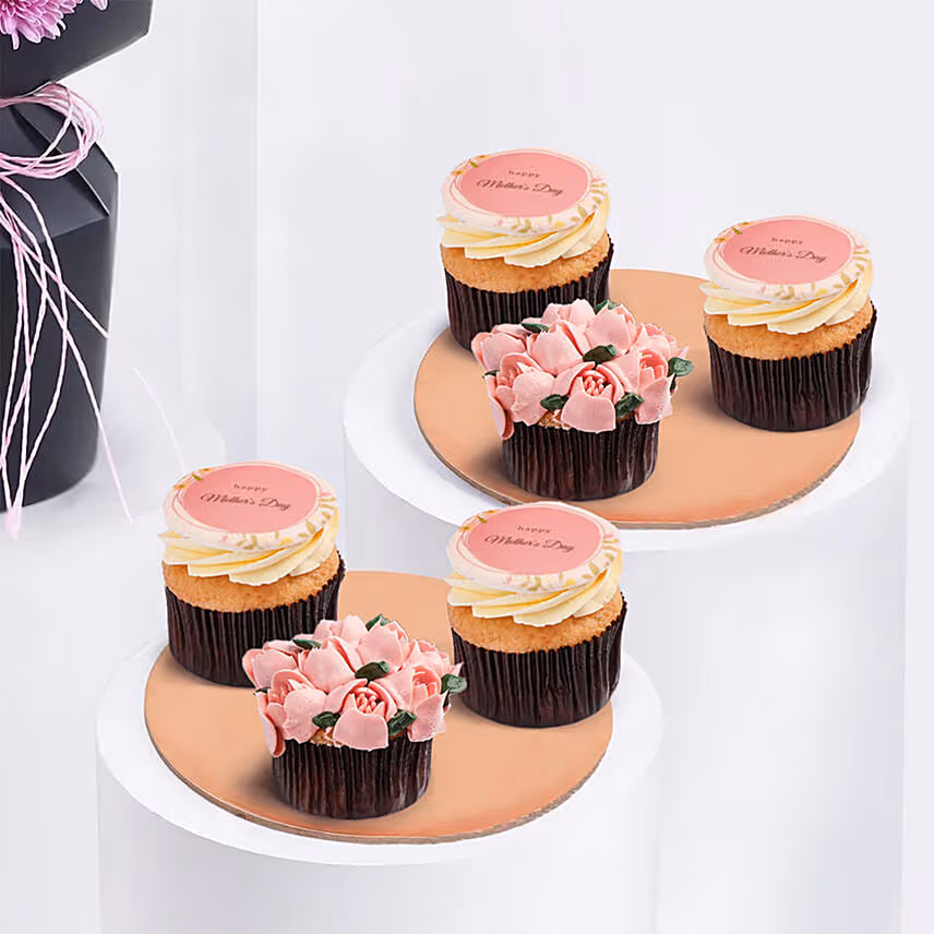 Roses and Daisy Ensemble with Cupcakes