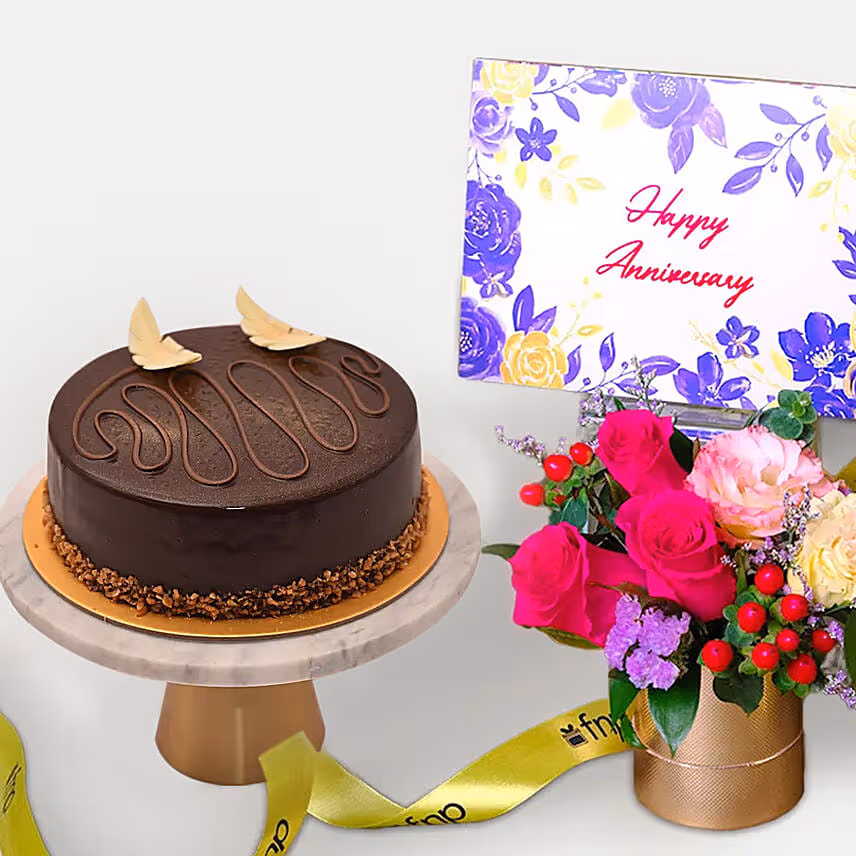 Anniversary Wishes Gift Arrangement