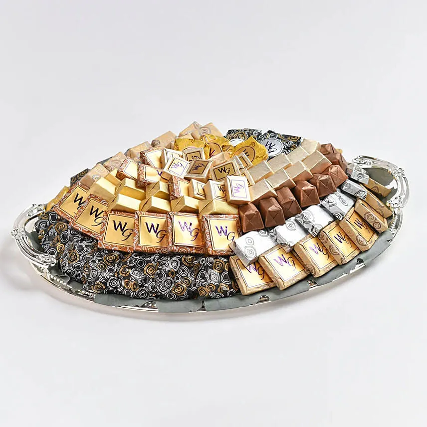 Round Chocolate Platter By Wafi