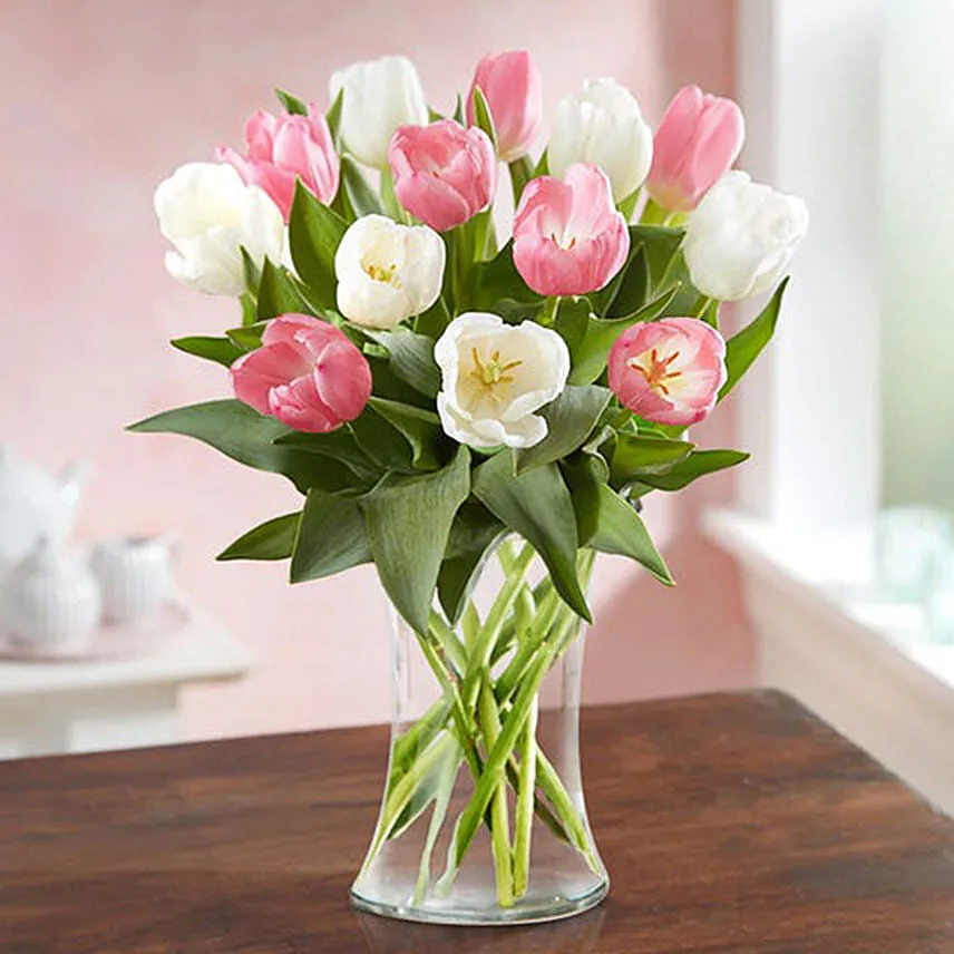 Serene 15 Mixed Tulips Arrangement Mousse Cake
