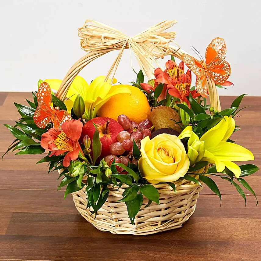 Flowers & Fruits Basket With Bouquet & Champagne