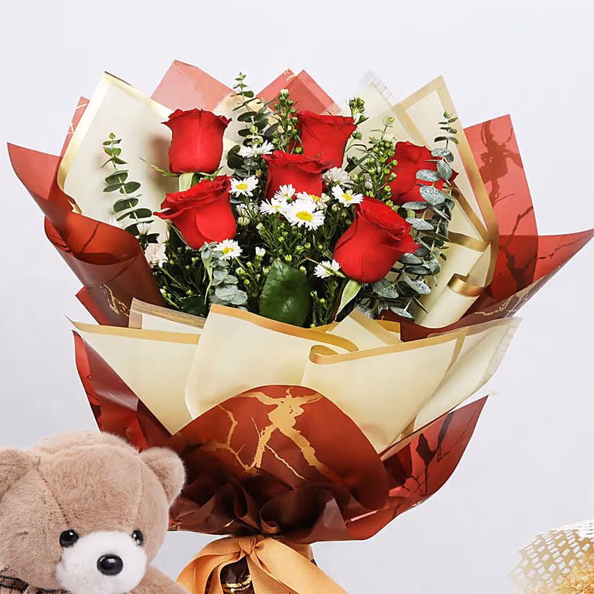 Designer Red Roses Bunch With Teddy Bear